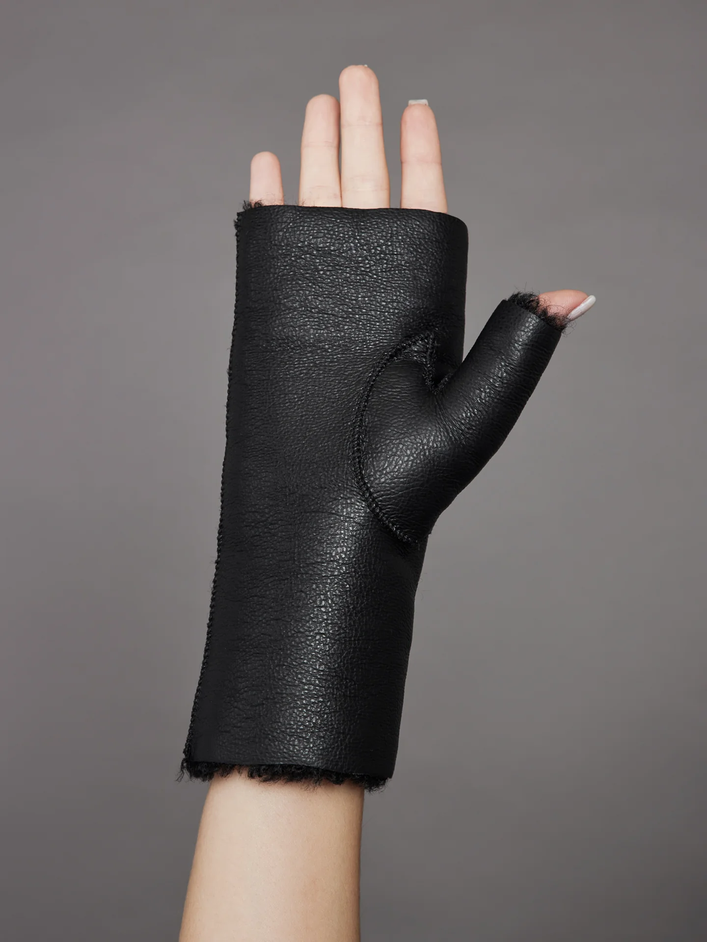Shearling Mittens - Black - Image 4