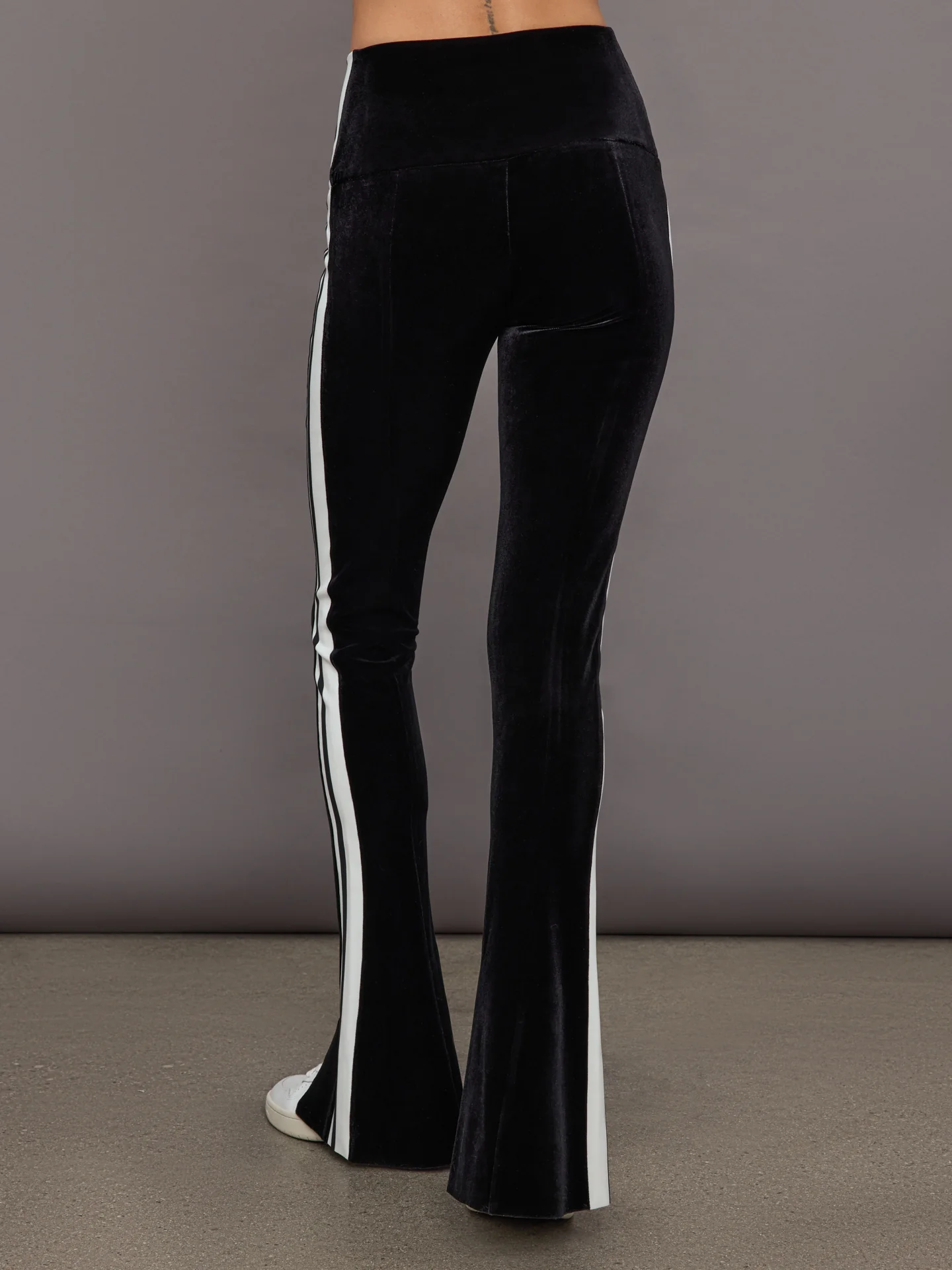 Side Stripe Spat Legging - Black/Offset Stripe - Image 4