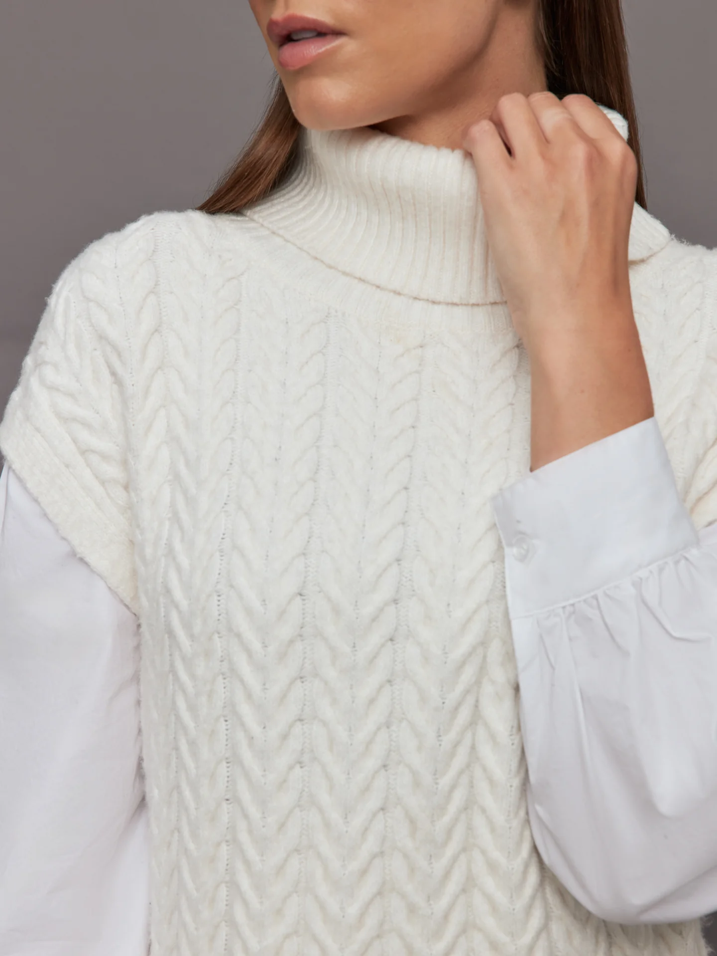 Sofia Twofer Cable Vest Tunic - Sea Salt - Image 5
