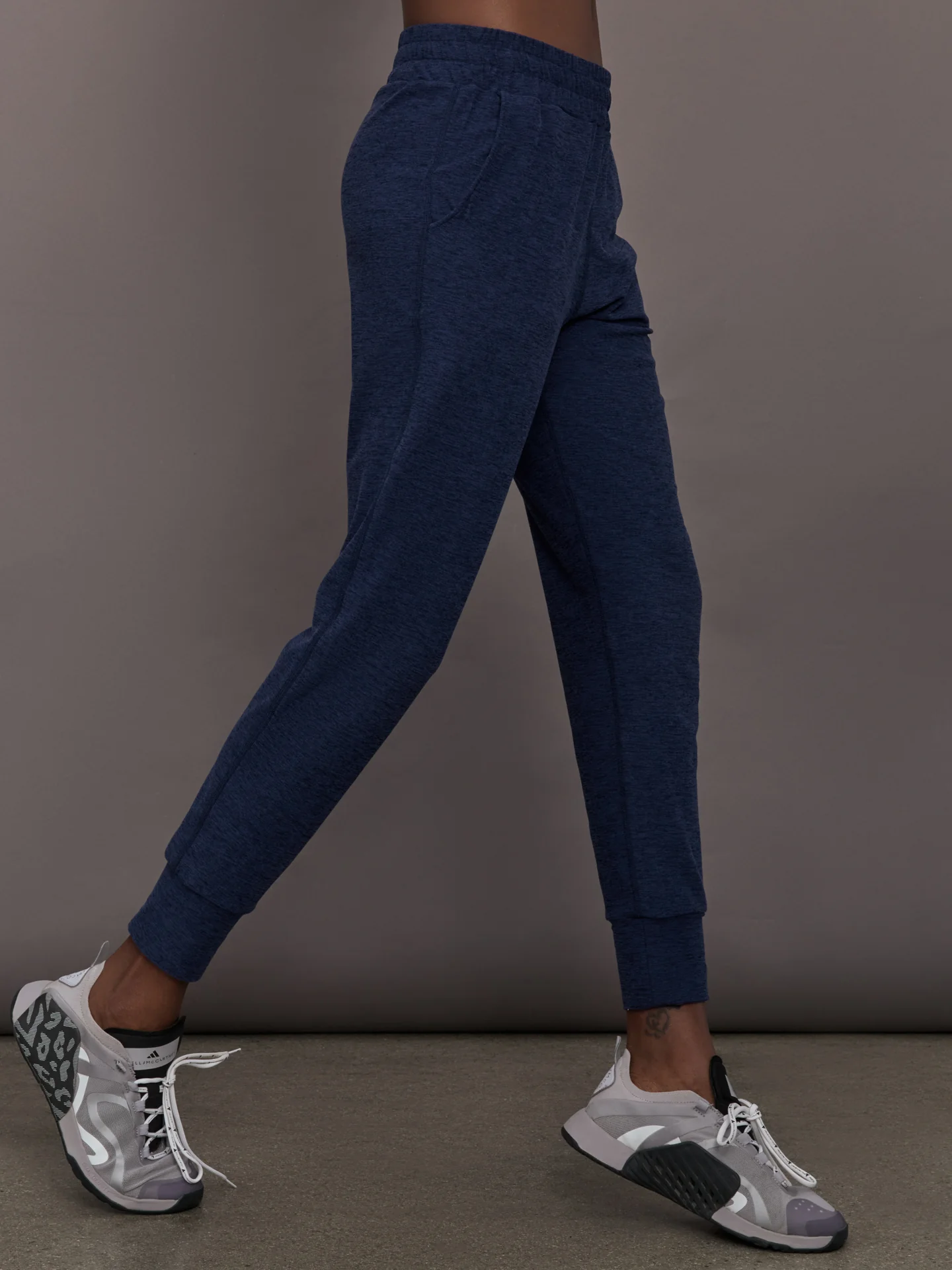 Jogger in Soft Luxe - Heather Navy Blazer - Image 3