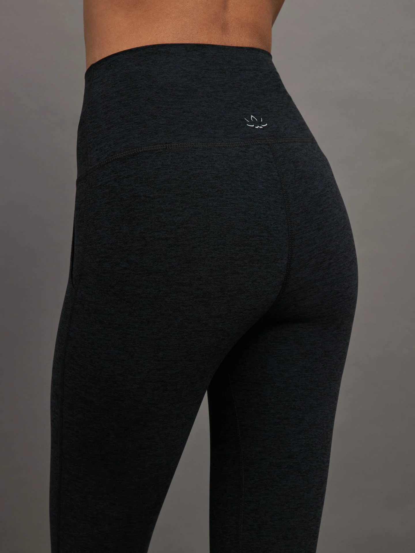 Spacedye Commuter Midi Legging - DARKEST NIGHT - Image 4