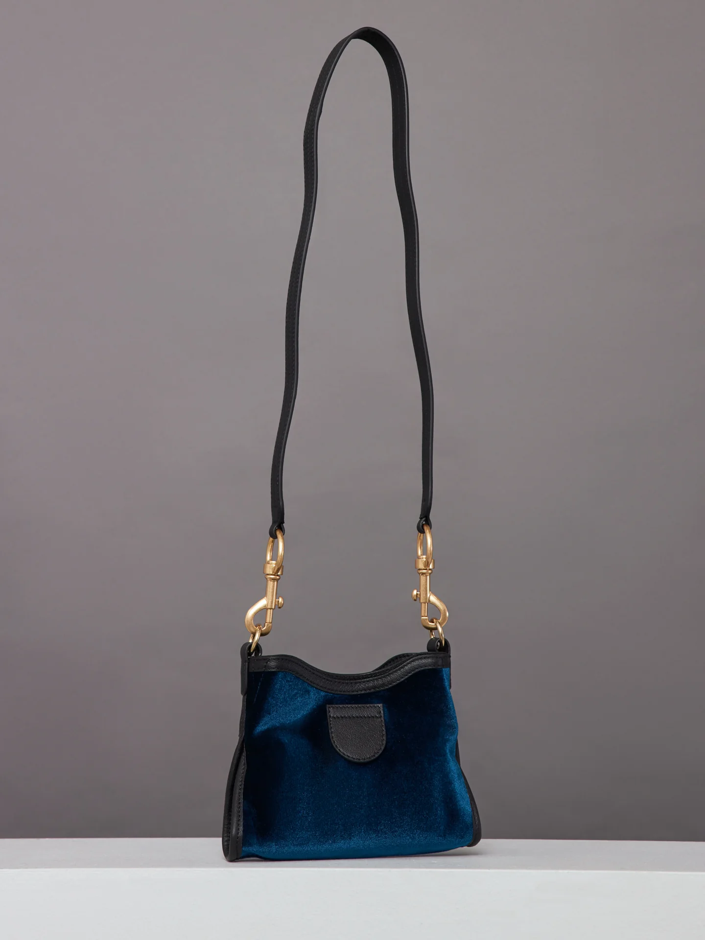 Sparkly Blue Joan - Depth Ocean - Image 2