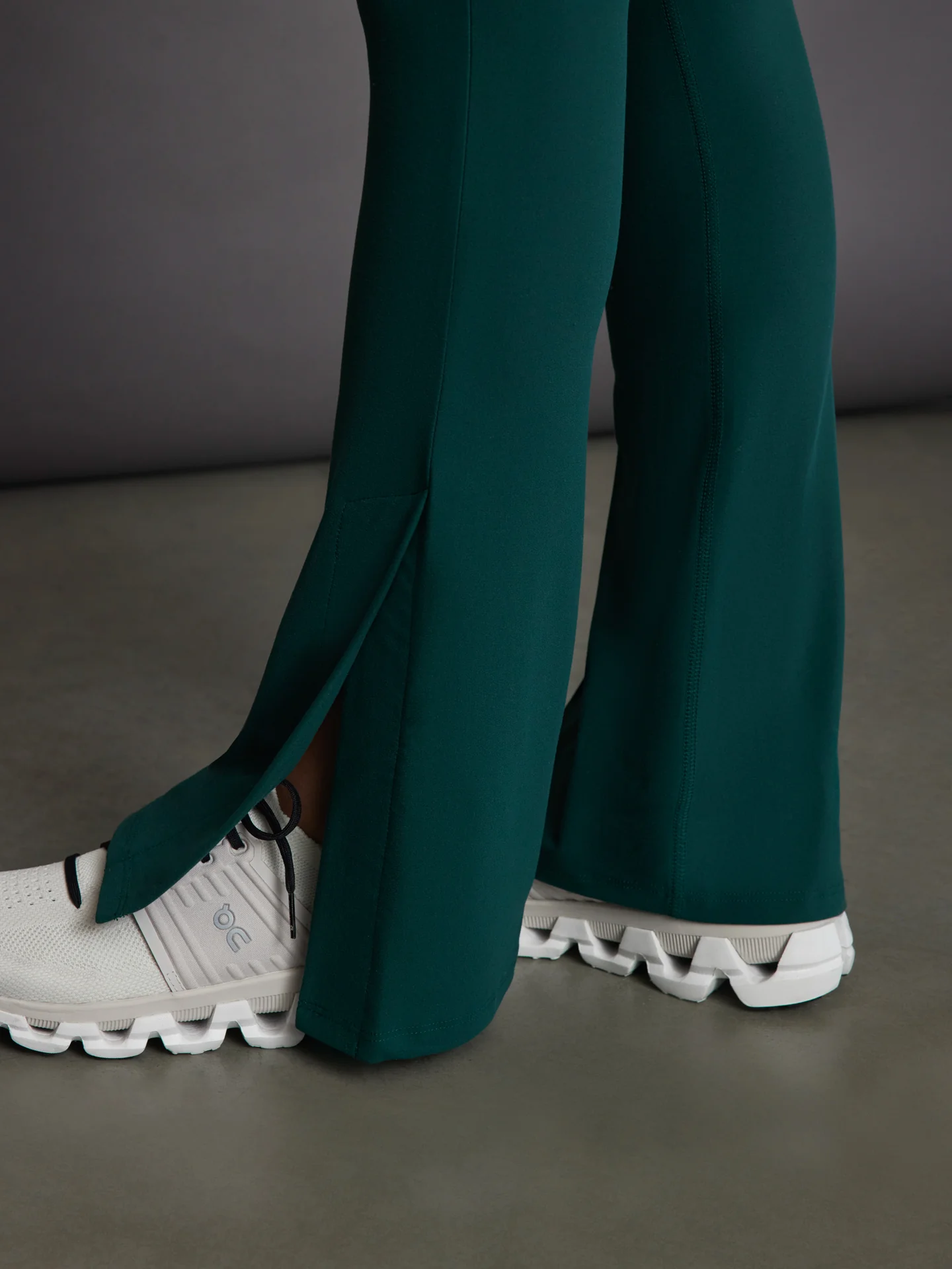 Split Bootcut Legging in Melt - Ponderosa Pine - Image 5