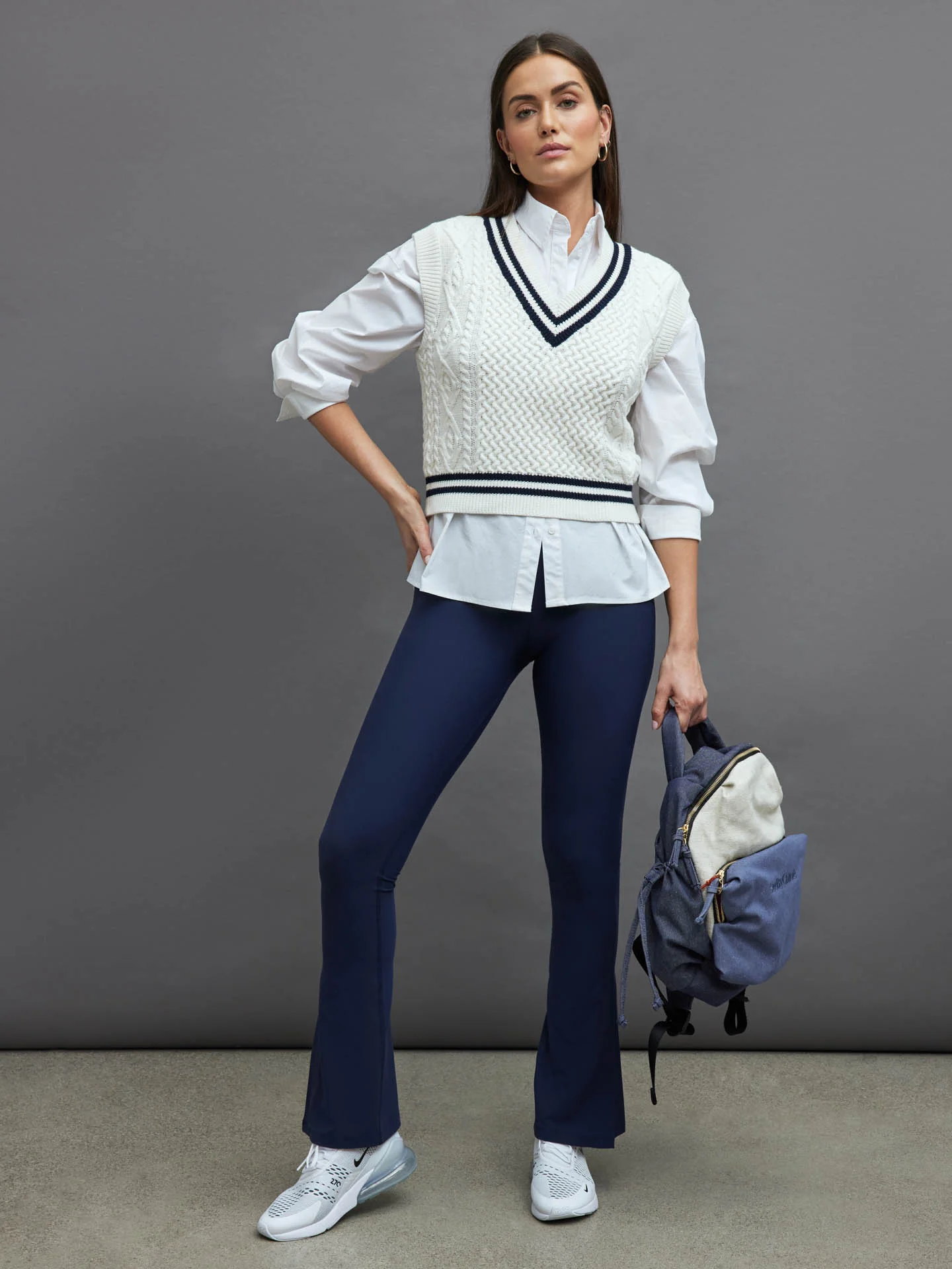 STRIPED CROPPED SWEATER VEST - IVORY W/ NAVY - Image 5