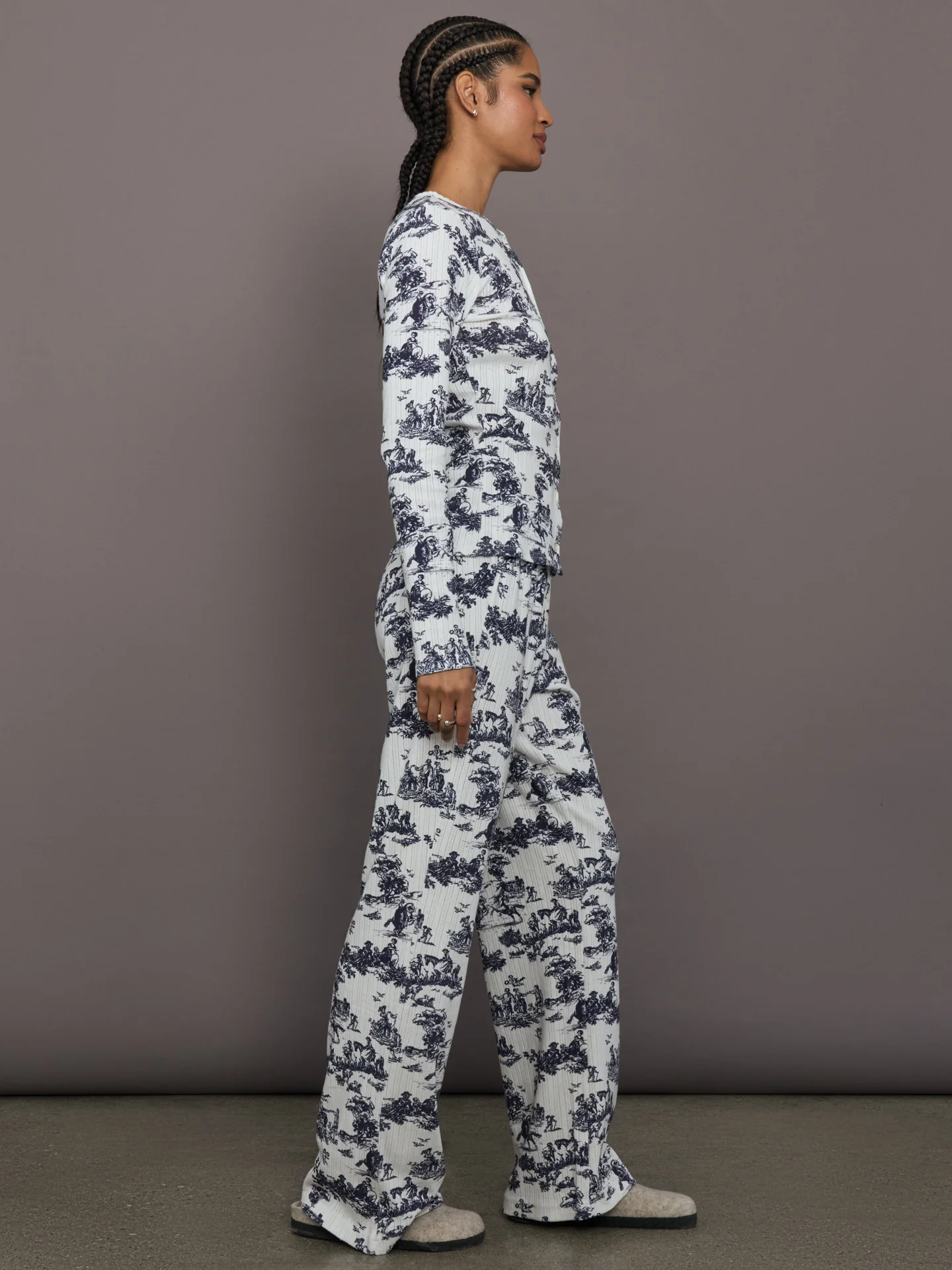 Toile Sleep Set - Navy Toile - Image 4