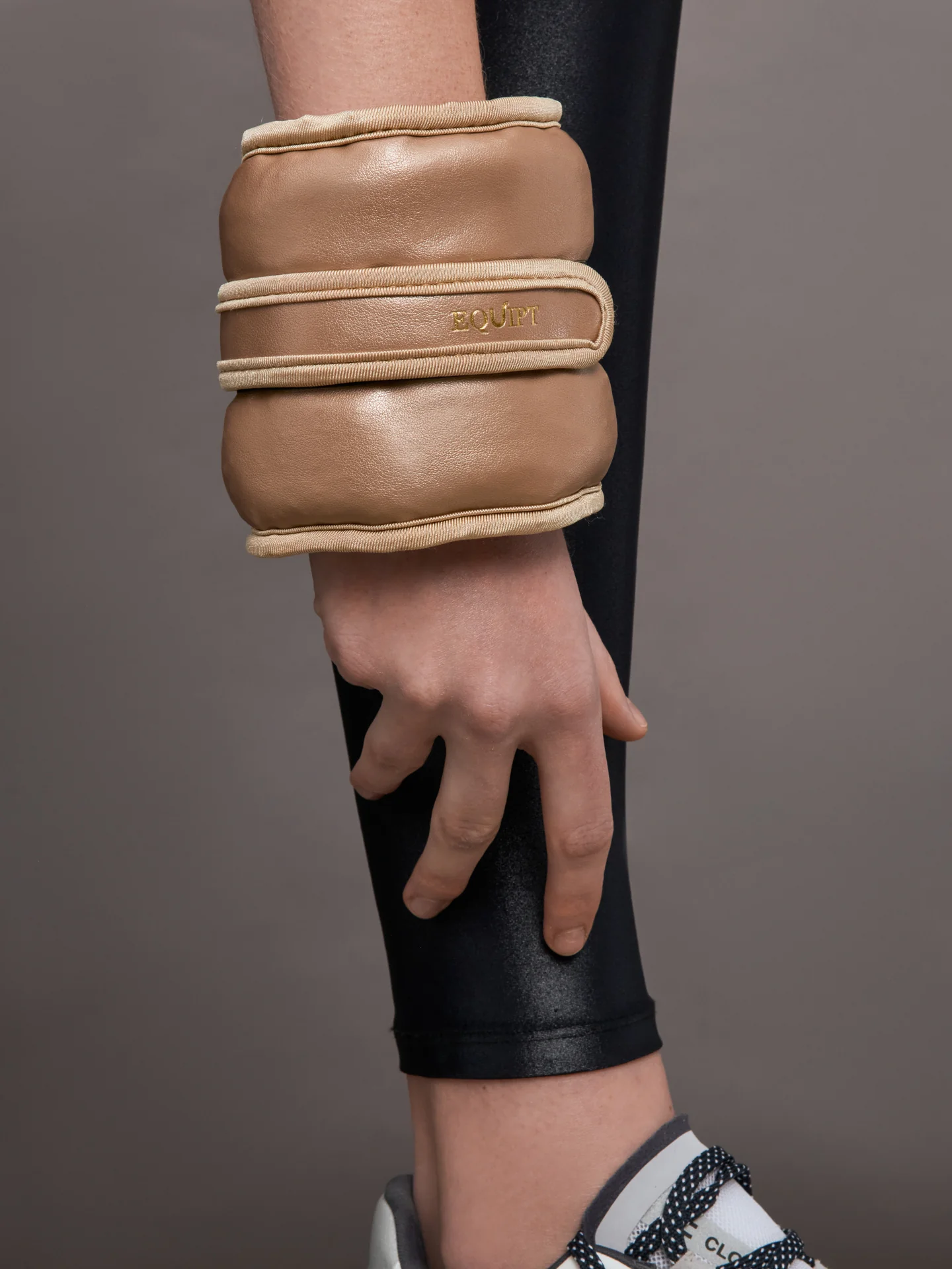 UWrap 3lb - Rose Gold With Black Hardware - Image 2