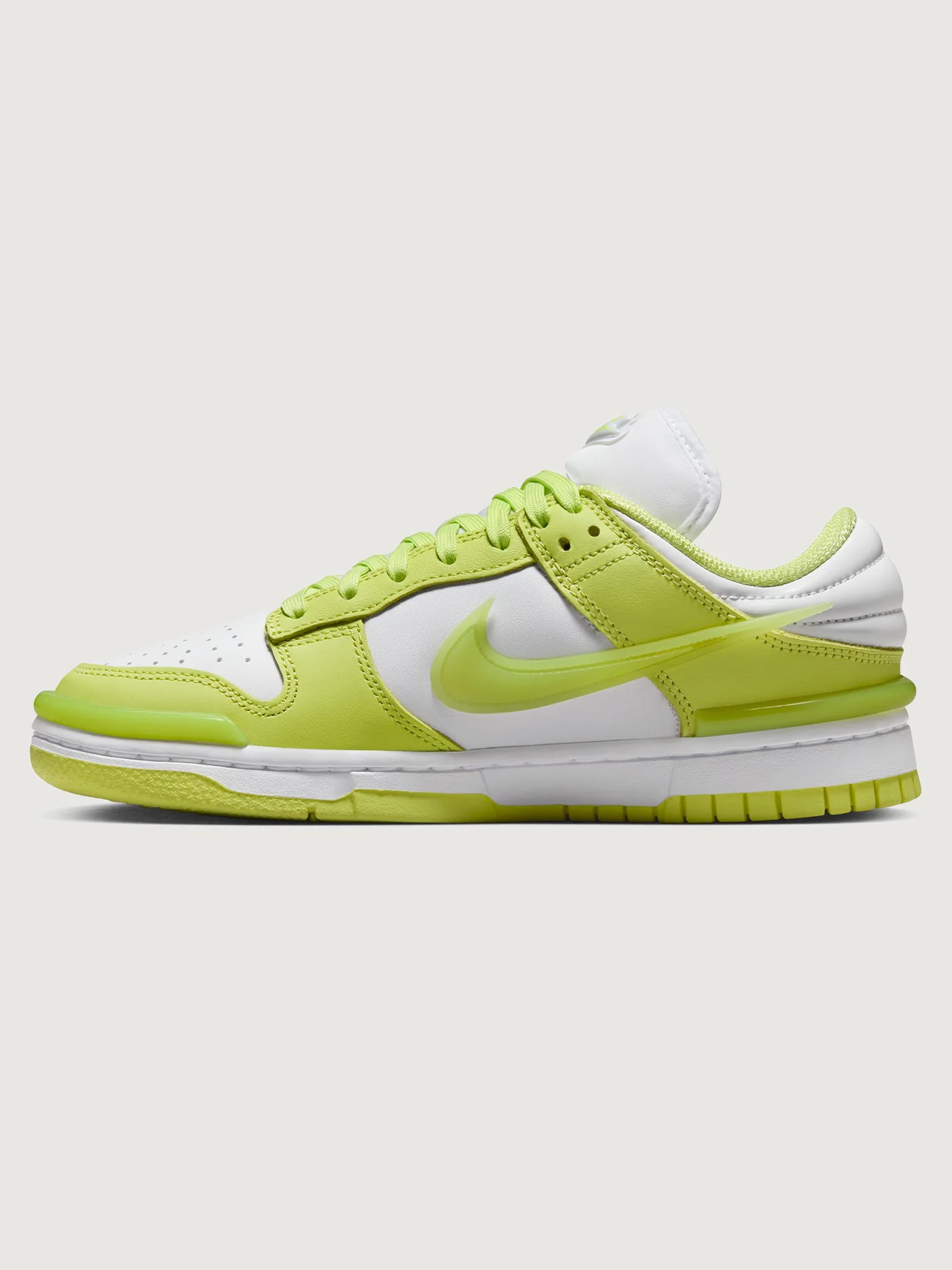 W Nike Dunk Low Twist - LT Lemon Twist/LT Lemon Twist-White - Image 2