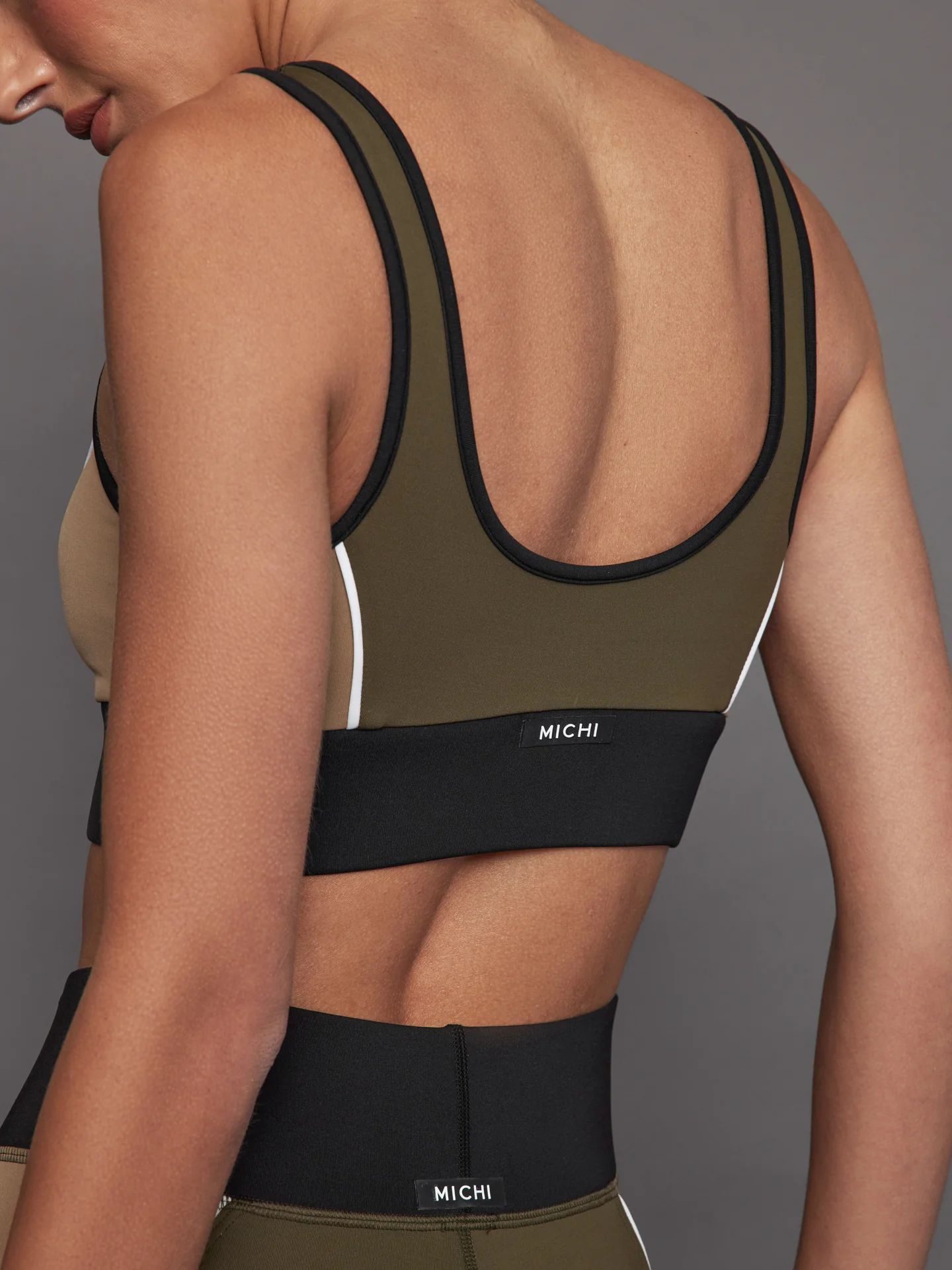 Wander Longline Bra - Safari - Image 4