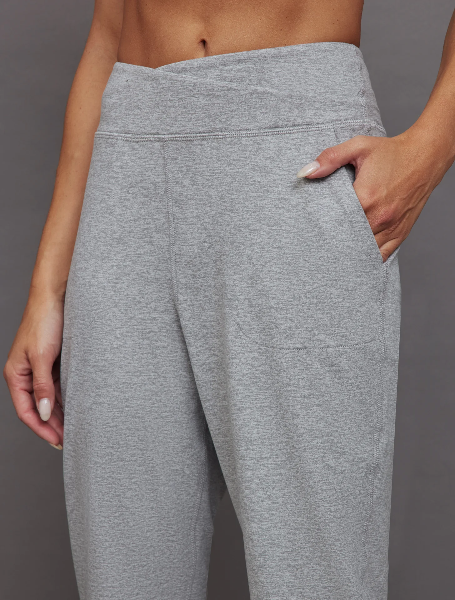 Wrap Jogger in Melt - Silver Heather - Image 4